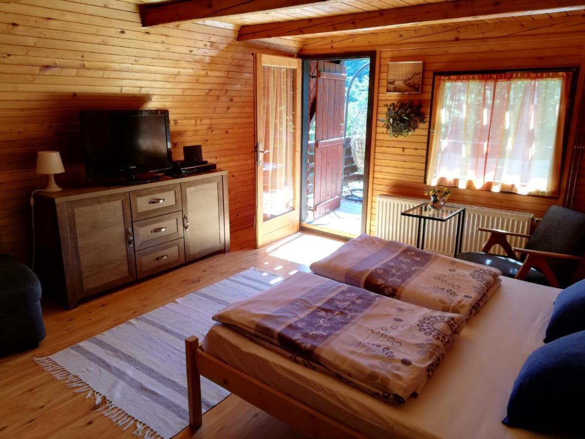 Holiday Home Mreznica Gornji Zvečaj Eksteriør bilde