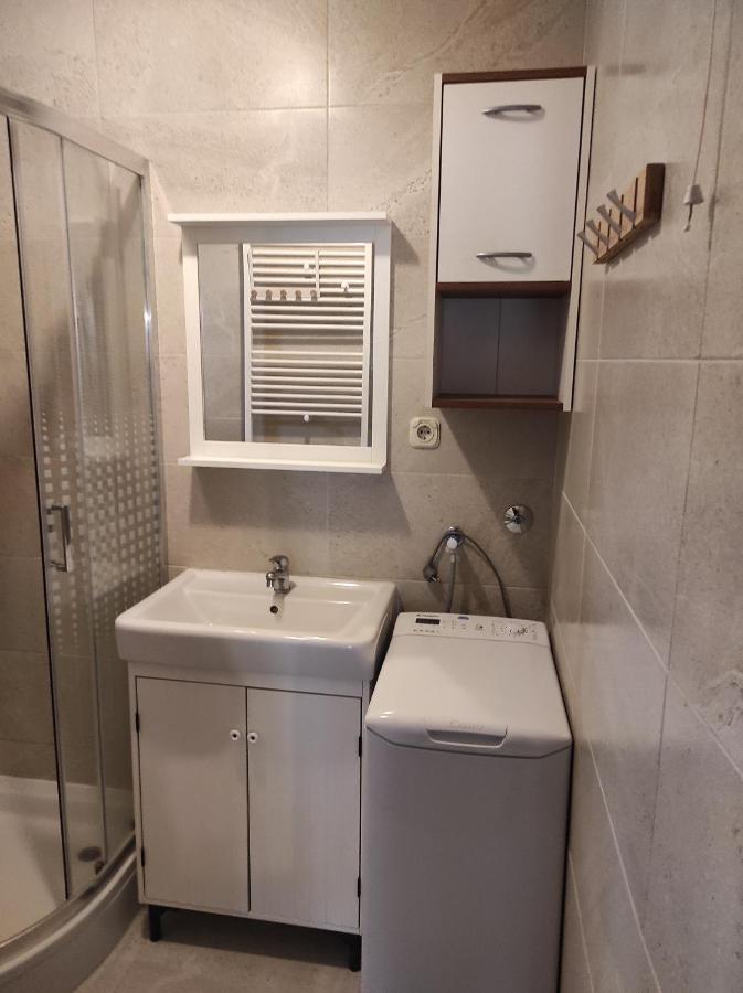 Holiday Home Mreznica Gornji Zvečaj Eksteriør bilde