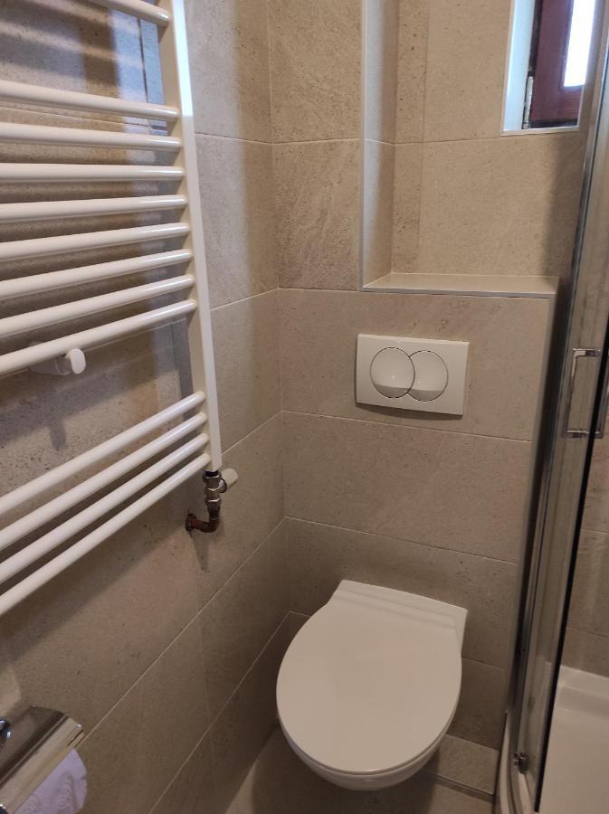 Holiday Home Mreznica Gornji Zvečaj Eksteriør bilde