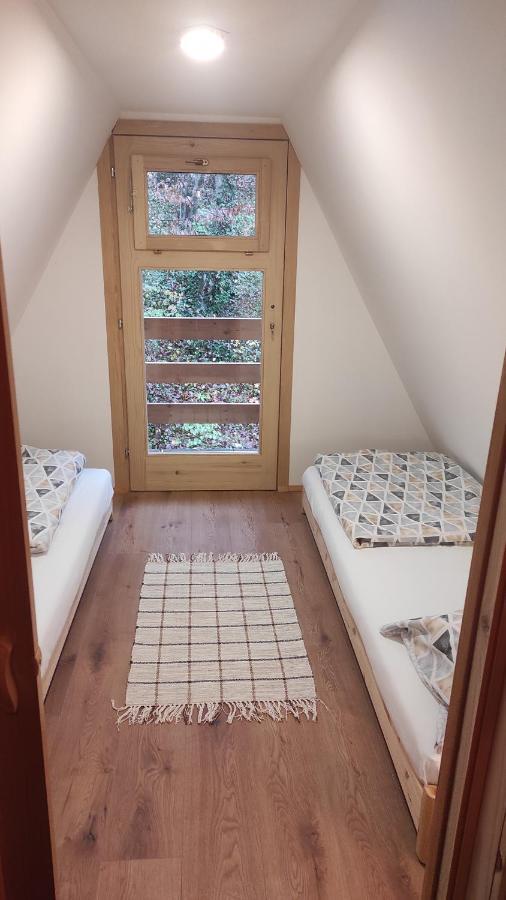 Holiday Home Mreznica Gornji Zvečaj Eksteriør bilde