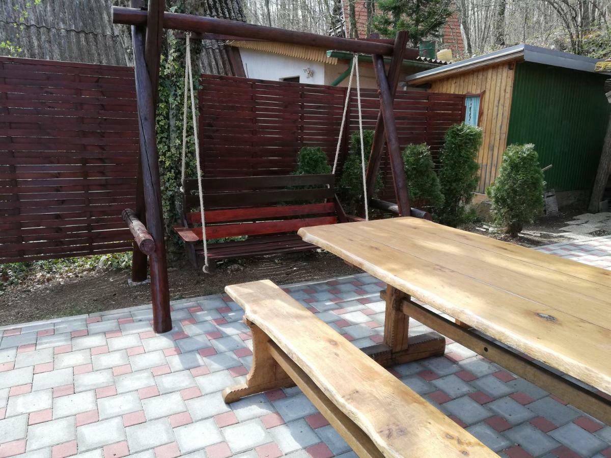 Holiday Home Mreznica Gornji Zvečaj Eksteriør bilde